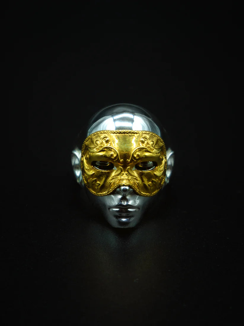 Masque 16-0748