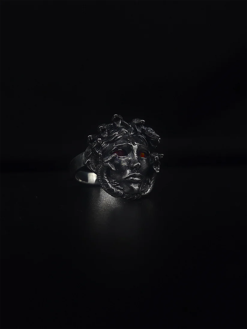 Medusa Full Silver