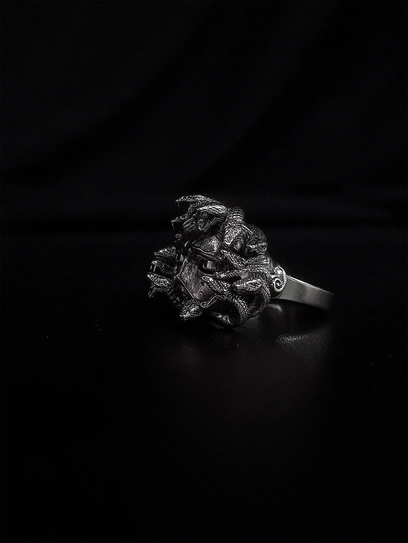 Medusa Silver Oxidised